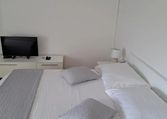 Beach Seaview Apartment