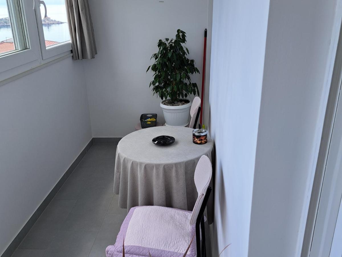 Seaview Apartman